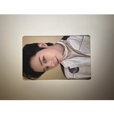 ONEUS Hwan Woong 小卡 2022 Season's Greetings Shot for the Moon, 2022 年曆 太空人煥雄, ONEUS 煥雄 Hwanwoong 呂煥雄 官方正版小卡