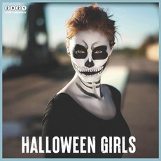 Halloween Girls 2021 Calendar: Official Halloween Wall Calendar 2021 18 Months Paperback, Independently Published