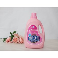 玉之家 中性洗劑冷洗精 溫和洗衣 保護羊毛衣物 月桃香氛 2200ml 單瓶, 1個