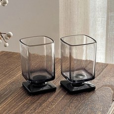 小眾杯子 高顏值水杯 設計感水杯 中古美拉德玻璃杯 高顔值小衆設計感家用威士忌杯 鷄尾酒杯 果汁杯子 馬克杯, 漸變黑色腳杯【兩個裝】, 1個