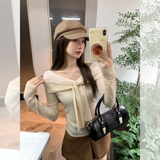 한쪽 어깨 메시 소재의 배색 끈 장식 긴팔 T 5월 여성 초가을 슬림핏 보정 속옷 상의