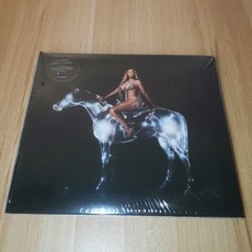 Beyoncé RENAISSANCE CD 全新未拆封 附海報, 如圖所示