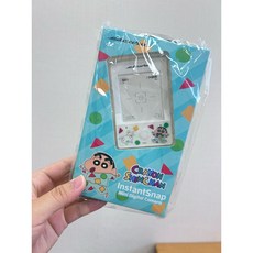 【現貨】日本代購 可愛迷你小相機 玩具、旅行使用、紀錄生活、白色、昭和、蠟筆小新、數字、藍色粉色, 昭和特製款,加購32G記憶卡，跟透明保護殼, 1個