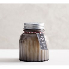 【蠟燭森林】Barr-Co. 巴爾 燕麥牛奶 菸草雪松 糖果罐 香氛蠟燭 玻璃罐 大豆蠟 植物蠟 美國, 1個