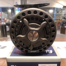 Okuma Magnitude ML 7/8飛蠅輪 前打輪 筏釣 波特船 潮野選物, 鐵灰色,ML 7/8