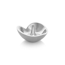 Nambé 하트 링 홀더 - 반지용 수직 기둥 조각 합금 주얼리 접시 오브제 10.20.3cm x 25.4cm (8 10인치).8cm 4.25 4.25인치 모양 장신구 그릇
