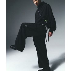 (매장정품)TRAVEL TR 카고 벌룬 팬츠 블랙