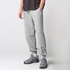 더매드문 남녀공용 미니쭈리 자수로고 조거 트레이닝팬츠