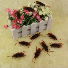 MIMI SHOP 整人玩具 蟑螂 仿真 派對 小強 蟑螂玩具 噁心玩具 驚喜, 1個