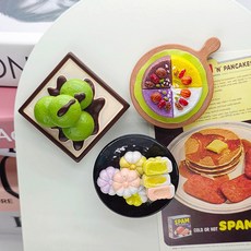 미니어처 떡 케이크 말차모찌 디저트 홈 카페 냉장고 자석 현관문 꾸미기 인테리어 장식 소품 마그네틱