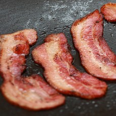 [행복푸드] 수제 훈제 메이플 베이컨 수제베이컨 브런치 샤퀴테리 250g 1팩, 1개