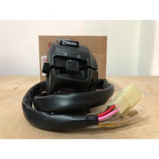 YAMAHA R15 V3 R155 左方向燈開關 大燈開關, 1個