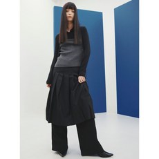 [국내매장정품] 에잇세컨즈 8SECONDS 사이드 플리츠 스커트 블랙 115X27AY25 145790