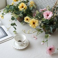 라움샵 야자볼에 담긴 아름다운 피오니 야자박 가렌더 조화가렌더 갈란드, 옐로우