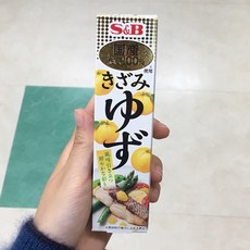 에스앤비 잘게썬 유자 소스 튜브형 40g