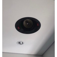 沐耳 法國原裝 Focal 吸頂式揚聲器 300 ICA6：Flax亞麻纖維中低音、鋁鎂合金高音，35度投射設計，打造沉浸式音響體驗