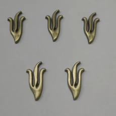 메두자 금속 금색 작은 디자인 이스라엘 유대교용 히브리어 글자 신, 11 C  5pcs a set