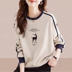 넬로넬리 고급스러움과 시크함이 더해진 구김없는 긴팔 티셔츠