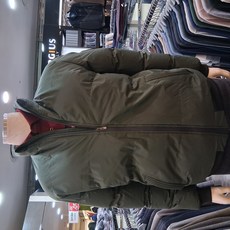 세르지오 에스에스패션 남성 캐주얼 겨울 가격대비 가볍게 입을수있는 엠보 퀼팅 그린 블루종 웰론 경량 패딩 밑단 시보리 항공점퍼