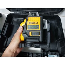 12線 綠光 水平儀 自動調平 國產組裝, 1個