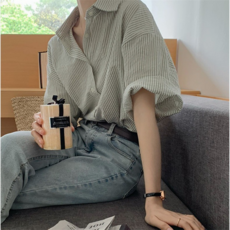 夏季新款條紋短袖襯衣女士寬鬆設計感灰色襯衫別致上衣