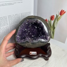 烏拉圭圓洞84號紫晶洞 2.411kg 鯊魚開口設計 天然水晶 招財納福, 1個, 烏拉圭84號2.411kg