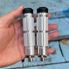 실버 CNC 오토바이 자전거 EBike 조수석 풋 페그 슈퍼73 리어 세트 풋레스트 M8 풋페그 페달 전기 자동차 스쿠터 미니 더트 바이크 고 카트 설치 구멍 8mm