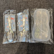 KOM兒童316不鏽鋼餐具便攜組 湯匙叉勺子 短柄 幼兒園 可愛卡通 3-7歲適用, 316汽車叉匙+透明盒, 1個, 叉匙