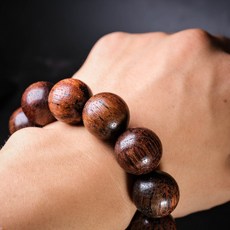 大腳丫玉石 降真木手珠 降真香 避邪保身 20mm, 1個