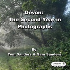 (영문도서)Devon: The Second Year in Photographs Paperback, Independently Published, English, 9798286819089