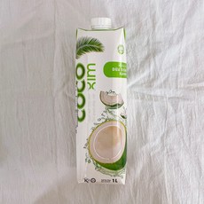 COCO XIM 越南椰子水 1000ml 附發票, 1個, 椰子水（原汁含有率98.39%）,1000ml（到期24年2/15, 1L