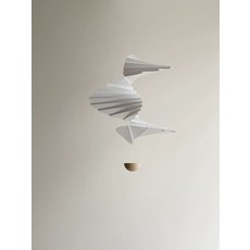 회전모빌 무소음 풍경 거실 행잉 북유럽 장식 소품 소형 [화이트]