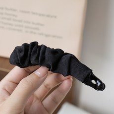 볼우물 머리숱많아보이는 집게핀 바나나헤어핀, 1개, 블랙