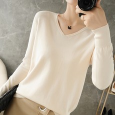 soleil 女款V領長袖針織衫