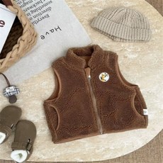 여유로미 와펜 자수 뽀글이 조끼 집업 베스트 앙뜨제이 겨울 키즈조끼 아기옷 5살아이옷