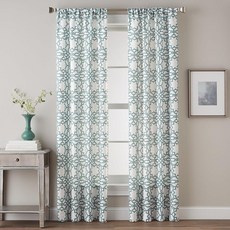 Lotus Harmony 로드 포켓 커튼 패널 213.4cm(84인치) 씨폼 103875