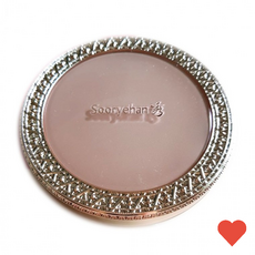 베이스메이크업 깨끗하고 균일 한 피부 표현 을 연출 트윈케익, 1