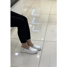 여성화 가볍고 쿠션좋은 캐주얼 모카신 단화FN452 658330