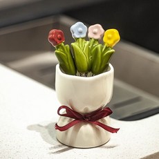 可愛餐具精緻水果叉套裝一整套家用花朵鬱金香甜品叉收納盒, 奶油色花束果叉罐+4支混色小花果叉, 1個