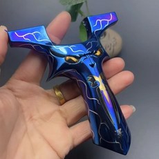 全鈦閤金新款藍冰閃電噁魔彈弓 闇扣快壓速夾小怪獸鬼臉扁皮彈力, 1個, 8522