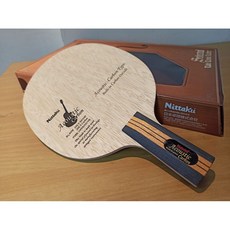Nittaku ACOUSTIC CARBON 碳吉他桌球拍 - 伊藤美誠用拍, 1個, ST,正常版