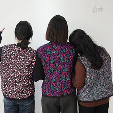 중장년층 여성 겨울 누빔조끼 안감기모 보온조끼 실내외 방한복 레트로 꽃무늬 패턴