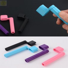 보통사람C군 스트링 와인더 기타, 블루