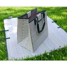 제이영스 접으면 가방 펼치면 매트 다용도 휴대용 피크닉 매트, 그린