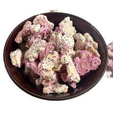 핑크와 화이트 요거트 코팅 동물 크래커 재봉 가능한 가방에 논 파릴 비즈가 포함된 신선한 고메 스위트 크리미 커버 딥 1파운드, 핑크와 화이트 요거트 코팅 동물 크래커 - 재봉 가능한