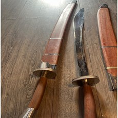 子甄彣璟 太極刀 半硬刀 含鞘 含刀彩 太極拳 中華武術 表演刀 未開刃, 1個, 紅胡桃木