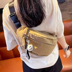 斜背包女秋冬新款高顏值時尚復古大容量手機包單肩包防潑水可調背帶百搭逛街外出韓系, 卡其色