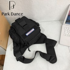 PARK DANCE多功能戶外運動單肩潮牌挎包工裝風個性騎行背包，大容量潮流斜挎包，騎行運動休閒必備, 黑色普通版【不防水不防盜】, 1個