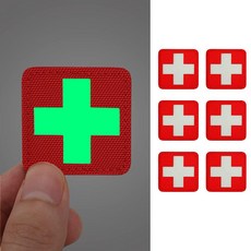 LIVANS Medic 패치 응급 처치 패치 전술 IFAK에 적합 EMT 외상 파우치 3.8cm(1.5인치) 3D 하이 릴리프 패치 간호사 의사 응급 로고 PVC, 화이트 & 레드 (어둠 속에서 빛남)