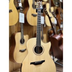 Gomans F-S18FC 全單板木吉他，音色優美，演奏舒適，適合各種音樂風格, 1個